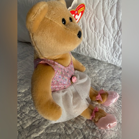 🩰 RETIRED TY BEANIE BABY BALLERINA BEAR “PRIMA”. RARE! MWMT! DATED 2005! - Picture 4 of 7